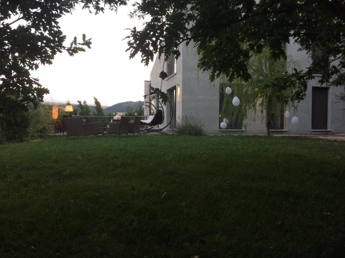 Bed and Breakfast Vieniacasaccadia Екстер'єр фото